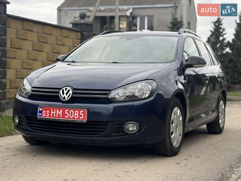 Универсал Volkswagen Golf 2012 в Луцке