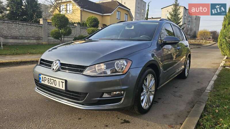 Универсал Volkswagen Golf 2015 в Жидачове