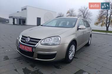 Универсал Volkswagen Golf 2008 в Светловодске