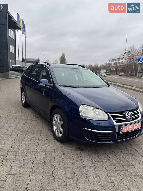 Универсал Volkswagen Golf 2009 в Белой Церкви