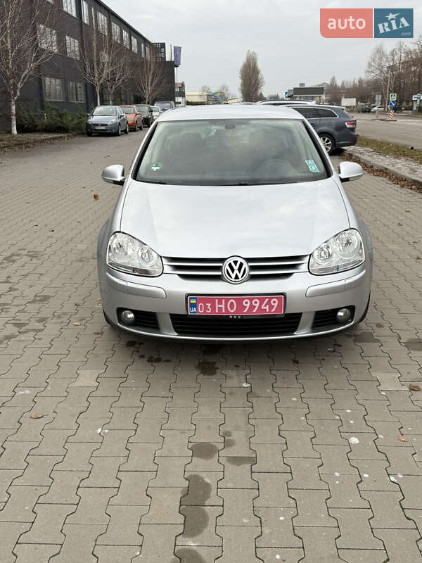 Хэтчбек Volkswagen Golf 2008 в Белой Церкви