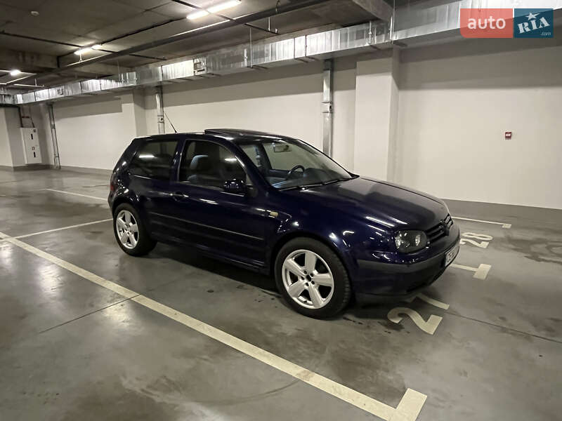 Хэтчбек Volkswagen Golf 2002 в Киеве фото 17 Хэтчбек Volkswagen Golf 2002 в Киеве