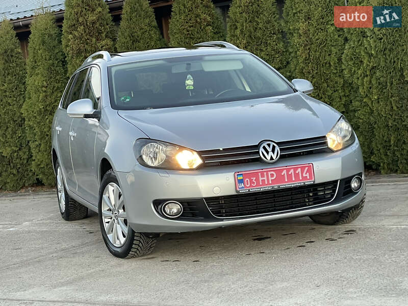 Універсал Volkswagen Golf 2011 в Сарнах