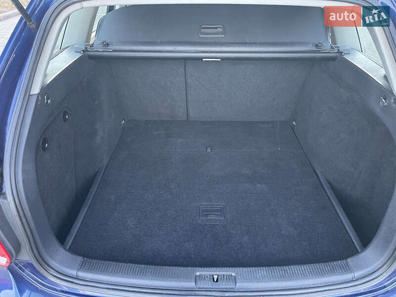 Універсал Volkswagen Golf 2007 в Житомирі