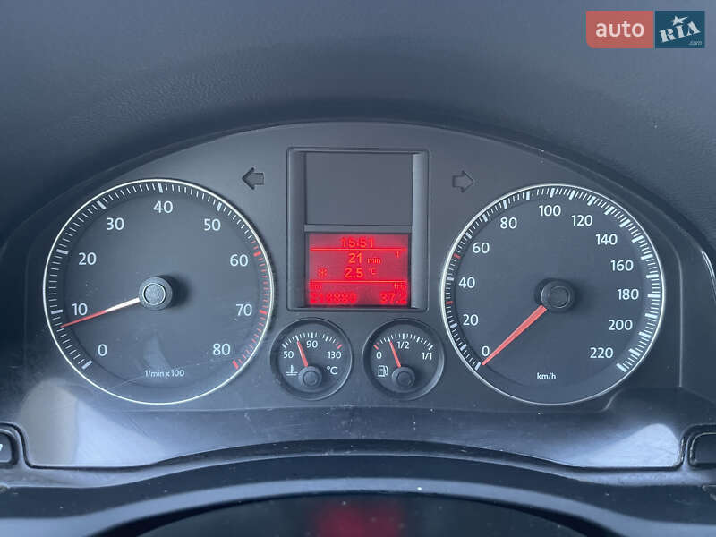 Універсал Volkswagen Golf 2007 в Житомирі