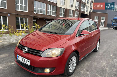 Хэтчбек Volkswagen Golf 2010 в Чернигове
