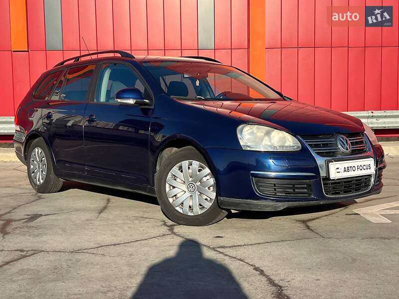 Универсал Volkswagen Golf 2007 в Киеве