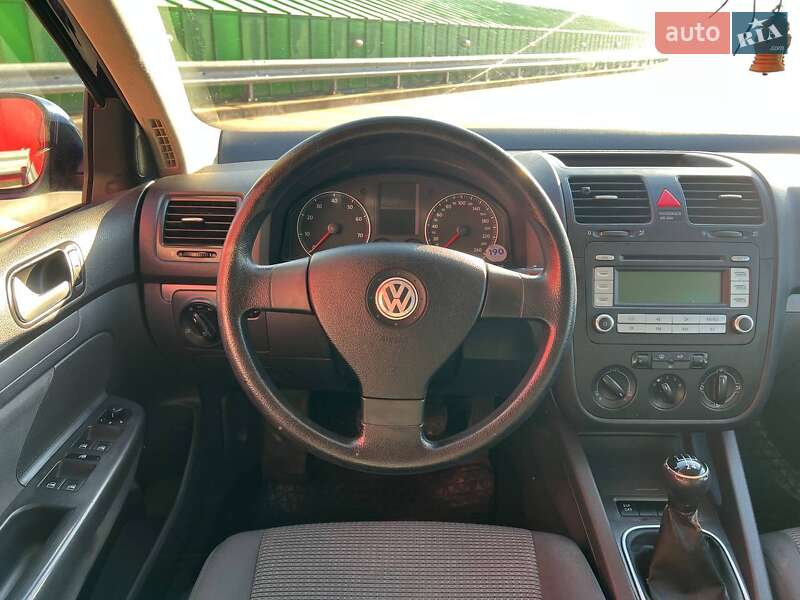 Универсал Volkswagen Golf 2007 в Киеве