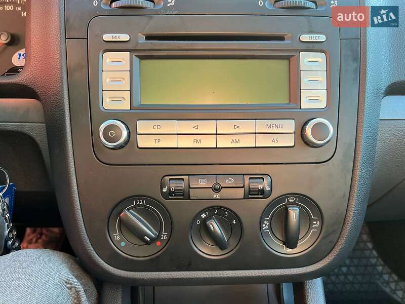 Универсал Volkswagen Golf 2007 в Киеве