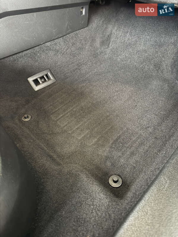 Хетчбек Volkswagen Golf 2003 в Чемерівцях фото 17 Хетчбек Volkswagen Golf 2003 в Чемерівцях