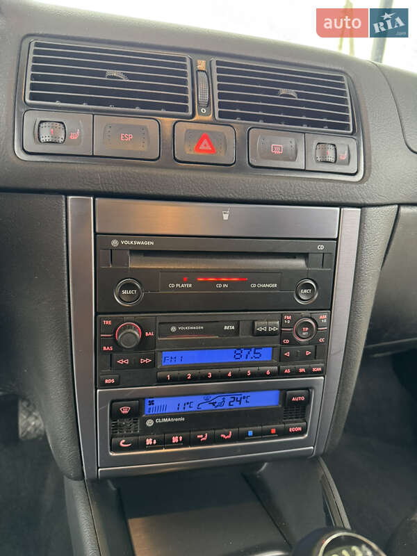 Хетчбек Volkswagen Golf 2003 в Чемерівцях фото 22 Хетчбек Volkswagen Golf 2003 в Чемерівцях