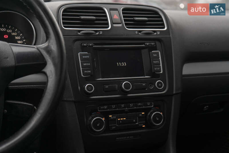 Универсал Volkswagen Golf 2010 в Ужгороде