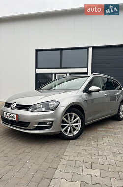 Універсал Volkswagen Golf 2016 в Броварах