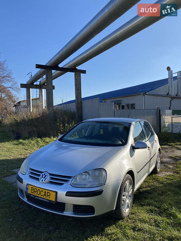 Volkswagen Golf 2005