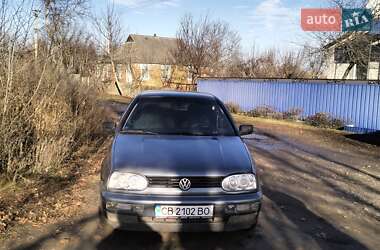 Хетчбек Volkswagen Golf 1996 в Талалаївці