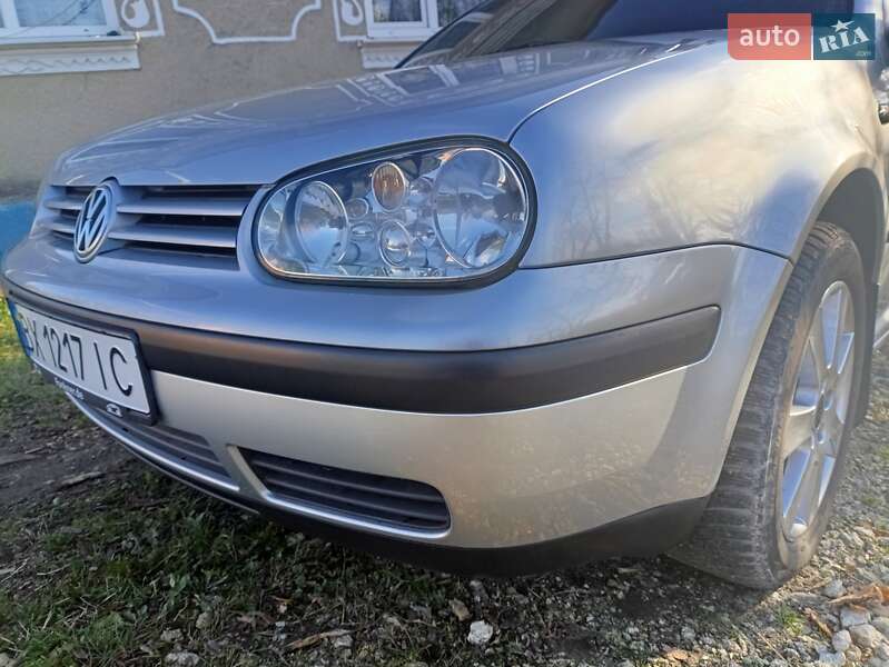 Volkswagen Golf 2002 Volkswagen Golf 2002