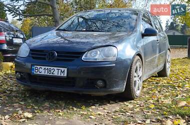 Хэтчбек Volkswagen Golf 2005 в Тернополе