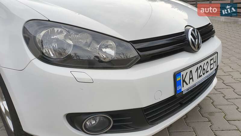 Хэтчбек Volkswagen Golf 2011 в Ирпене