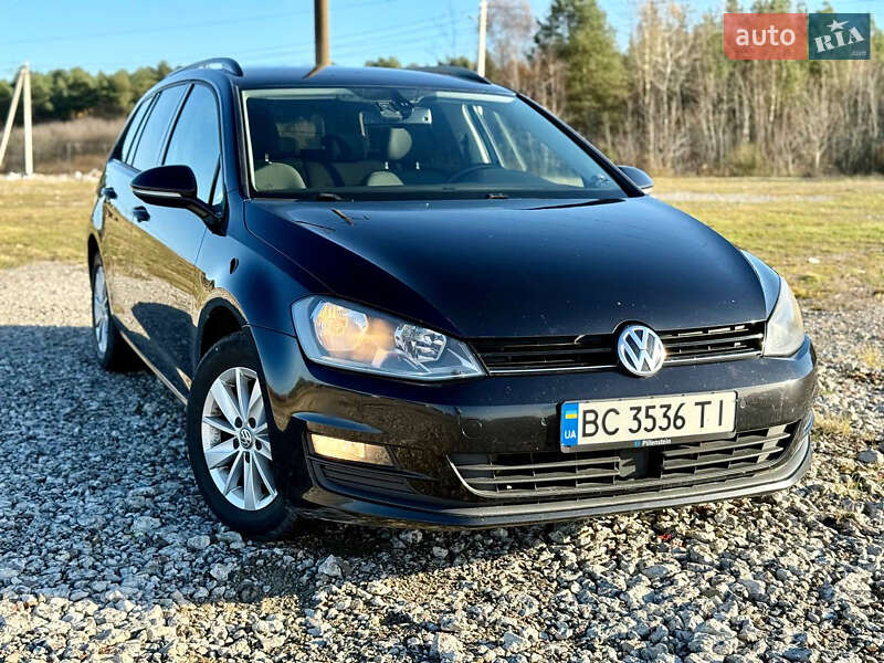 Універсал Volkswagen Golf 2014 в Новояворівську