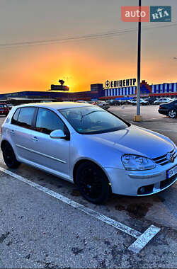 Хэтчбек Volkswagen Golf 2008 в Кропивницком