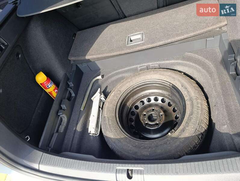 Универсал Volkswagen Golf 2014 в Иршаве