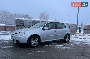 Хэтчбек Volkswagen Golf 2008 в Дрогобыче