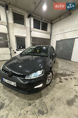 Универсал Volkswagen Golf 2014 в Великом Березном