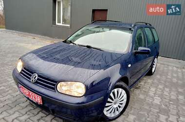 Універсал Volkswagen Golf 2001 в Тернополі