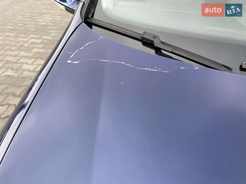 Хэтчбек Volkswagen Golf 2005 в Калуше