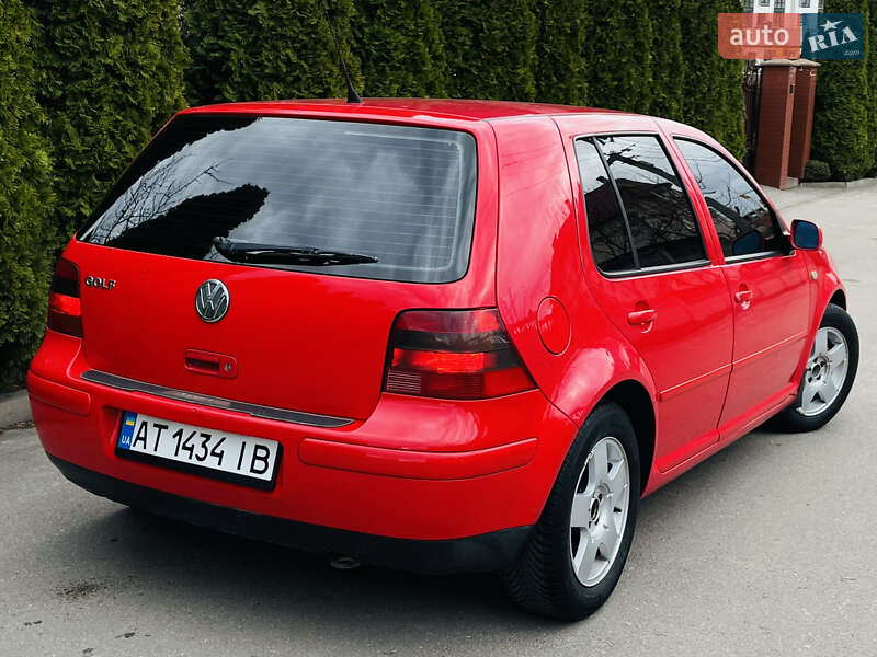 Хетчбек Volkswagen Golf 1998 в Івано-Франківську