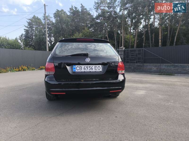Универсал Volkswagen Golf 2012 в Нежине