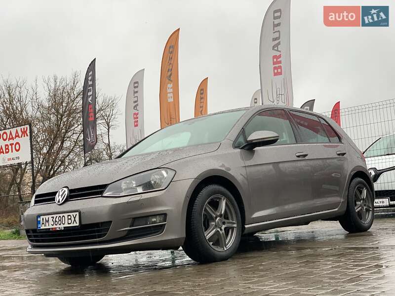 Хэтчбек Volkswagen Golf 2013 в Бердичеве