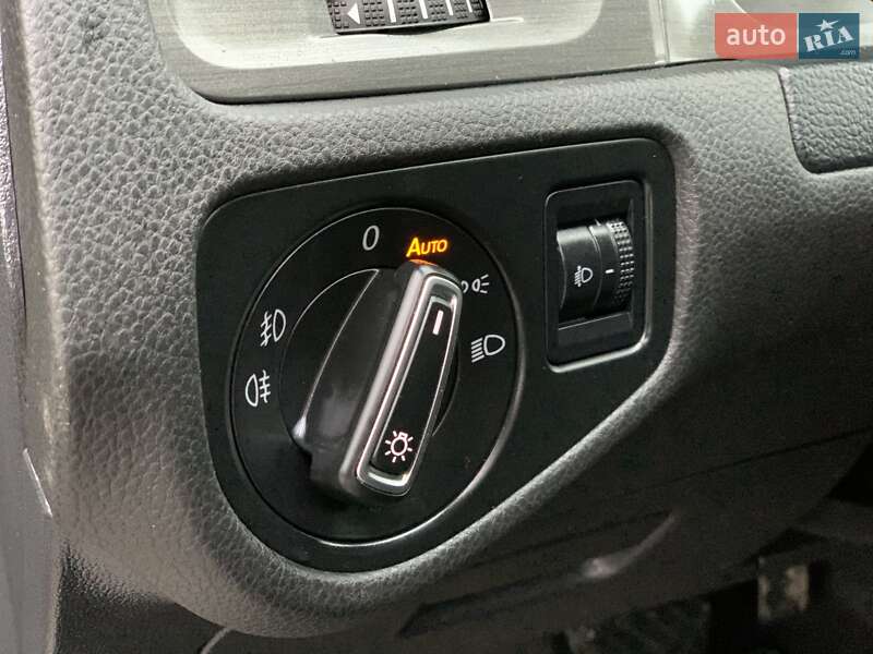 Хэтчбек Volkswagen Golf 2013 в Бердичеве