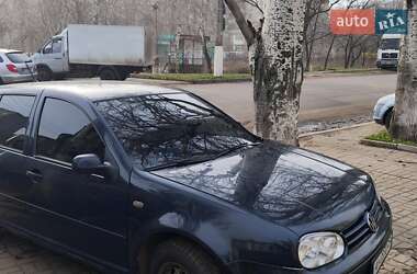 Хэтчбек Volkswagen Golf 1998 в Славянске