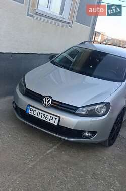 Универсал Volkswagen Golf 2012 в Львове