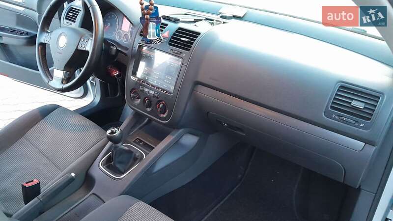 Универсал Volkswagen Golf 2009 в Бродах фото 3 Универсал Volkswagen Golf 2009 в Бродах