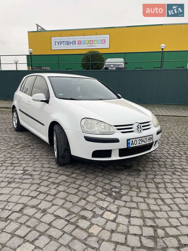 Volkswagen Golf 2005