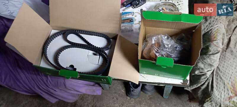 Хетчбек Volkswagen Golf 2009 в Чернігові