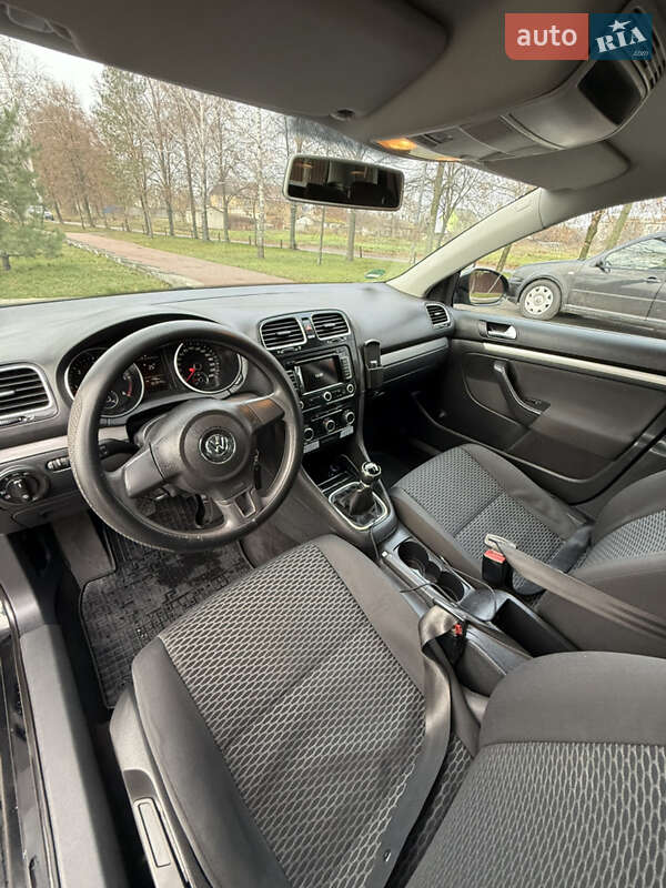 Универсал Volkswagen Golf 2009 в Броварах фото 5 Универсал Volkswagen Golf 2009 в Броварах