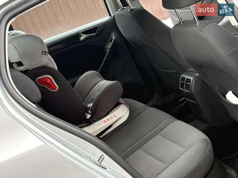 Хэтчбек Volkswagen Golf 2010 в Ходорове фото 21 Хэтчбек Volkswagen Golf 2010 в Ходорове