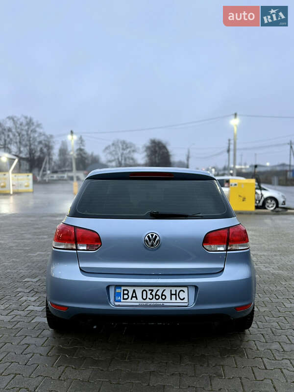 Volkswagen Golf 2010