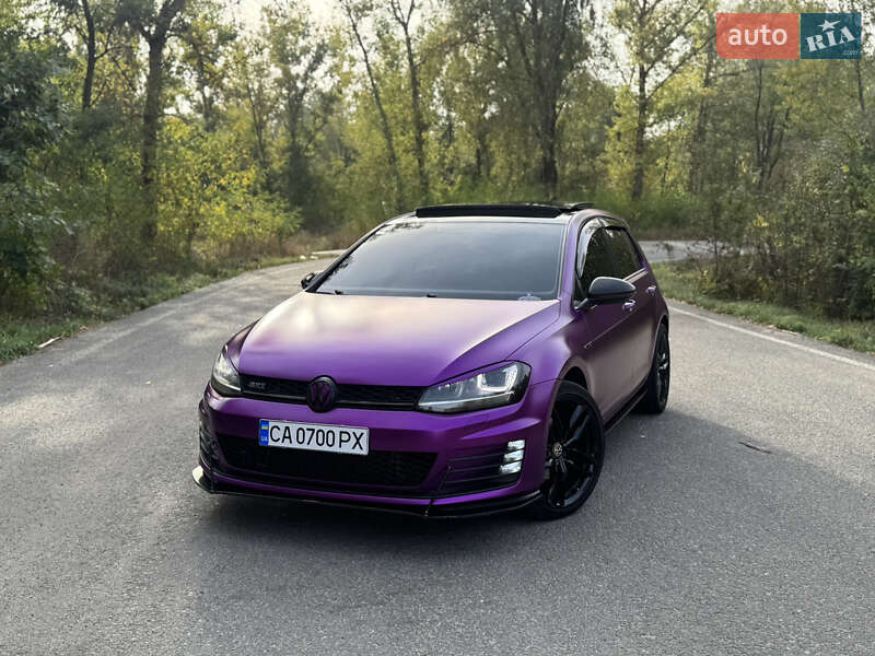 Volkswagen Golf 2014