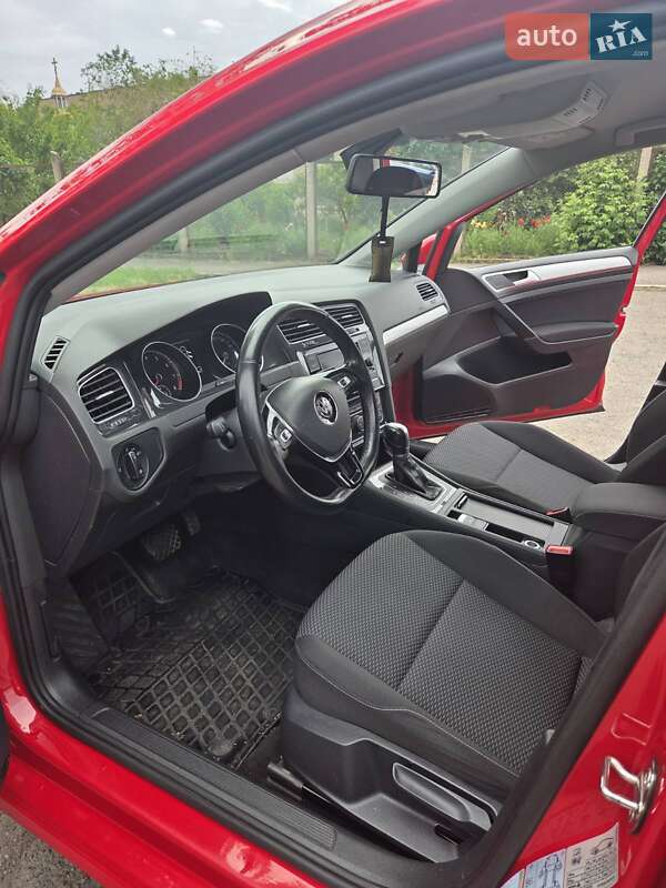 Хэтчбек Volkswagen Golf 2018 в Кривом Роге фото 4 Хэтчбек Volkswagen Golf 2018 в Кривом Роге