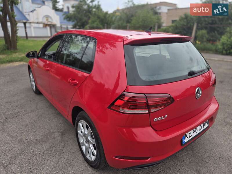 Хэтчбек Volkswagen Golf 2018 в Кривом Роге фото 5 Хэтчбек Volkswagen Golf 2018 в Кривом Роге