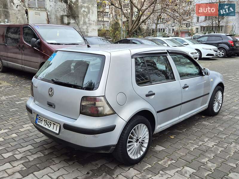 Хэтчбек Volkswagen Golf 2000 в Одессе фото 4 Хэтчбек Volkswagen Golf 2000 в Одессе