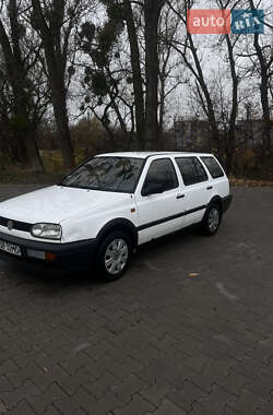 Универсал Volkswagen Golf 1995 в Черновцах
