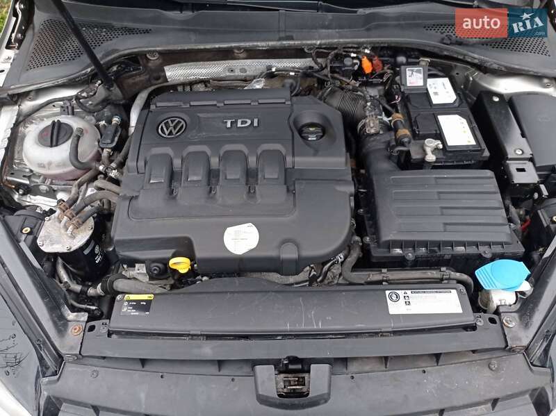 Универсал Volkswagen Golf 2014 в Луцке