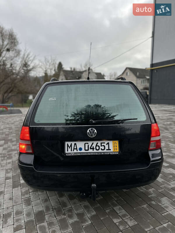 Универсал Volkswagen Golf 2003 в Кременце
