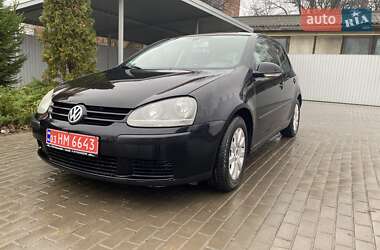 Хэтчбек Volkswagen Golf 2004 в Тальном