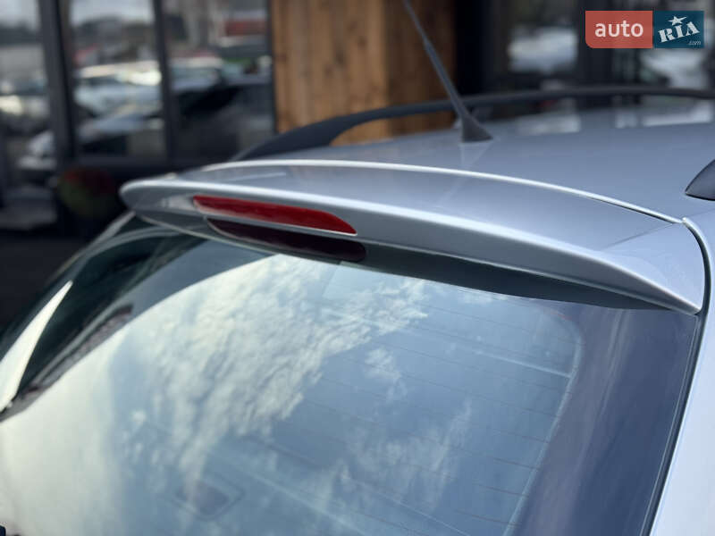 Універсал Volkswagen Golf 2009 в Вінниці